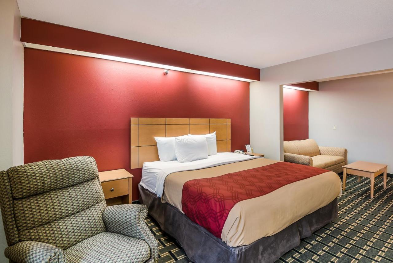 Econo Lodge Inn & Suites Peoria Illinois Exteriör bild