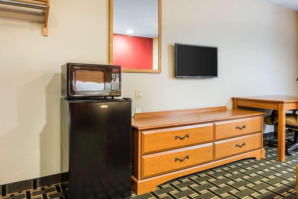 Econo Lodge Inn & Suites Peoria Illinois Rum bild