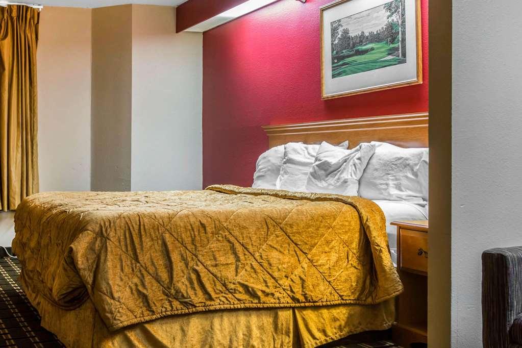 Econo Lodge Inn & Suites Peoria Illinois Rum bild