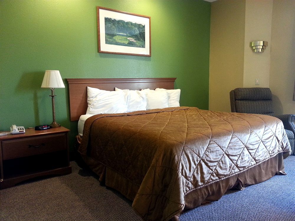 Econo Lodge Inn & Suites Peoria Illinois Exteriör bild